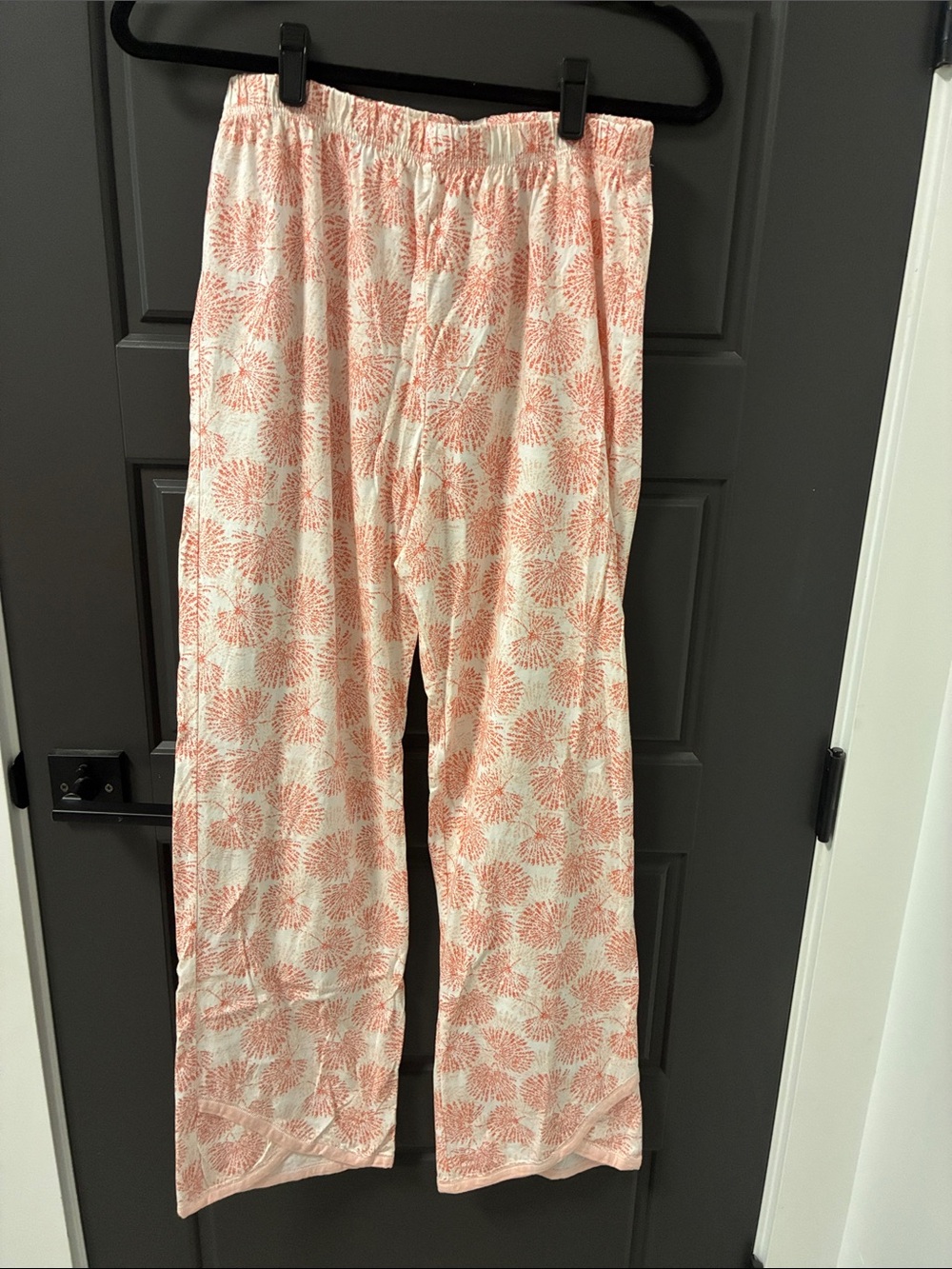Garnet Hill Pink & White Floral Long-Sleeve Asian Wrap Pajama Set - Picture 4 of 5